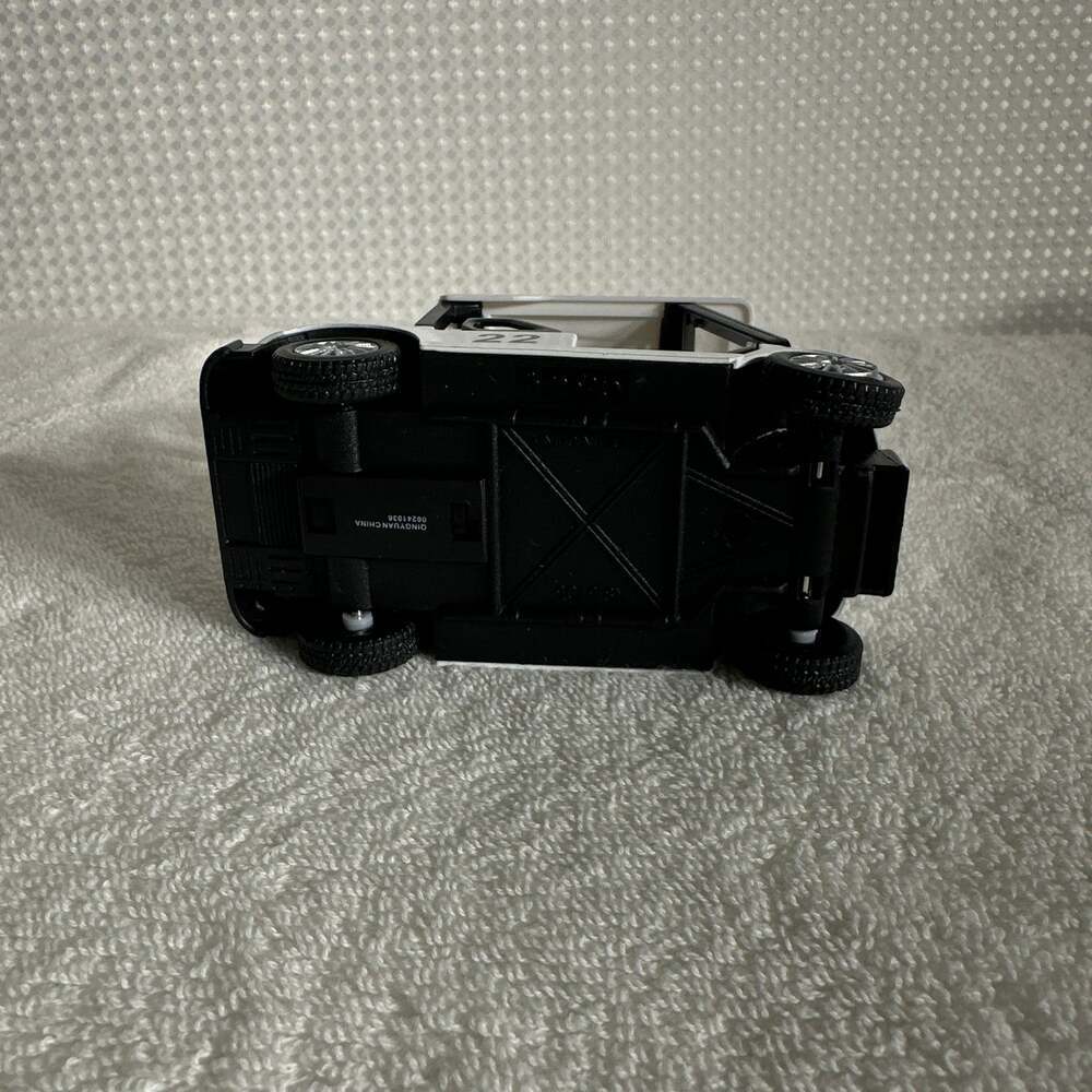 KiNSFUN Die Cast Metal Golf Cart Model with Pull Back Action (4.5 Inch) - Picture 5 of 5